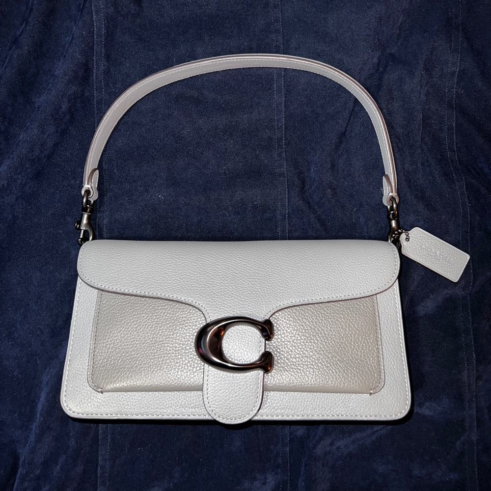 Brand new coach tabby 26